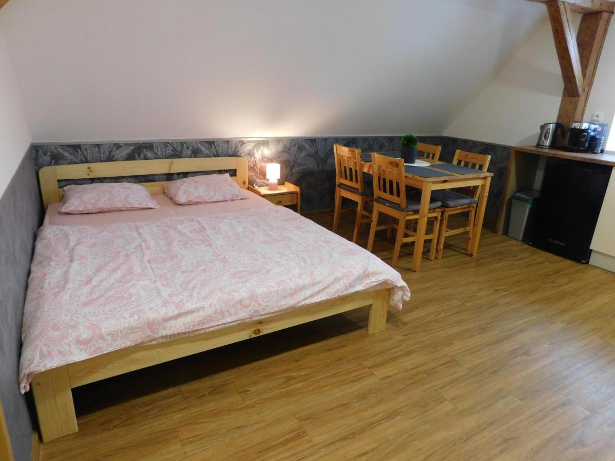 Apartmany Brychovi Cerveny Potok ภายนอก รูปภาพ